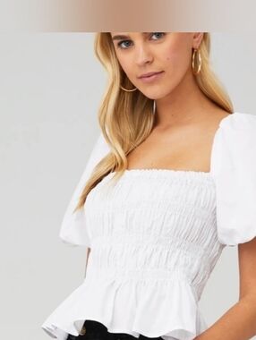 ASTR The Label Savina White Cotton Smocked Puff Sleeve Peplum Crop Top Small NWT